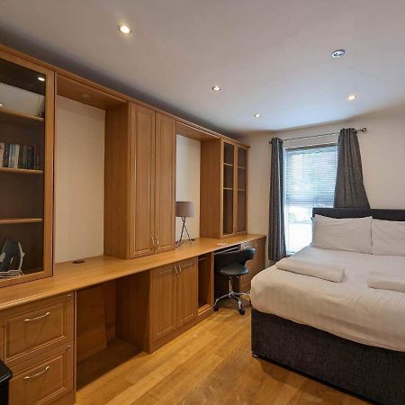 Kirkwood Drive Villa Durham Dış mekan fotoğraf