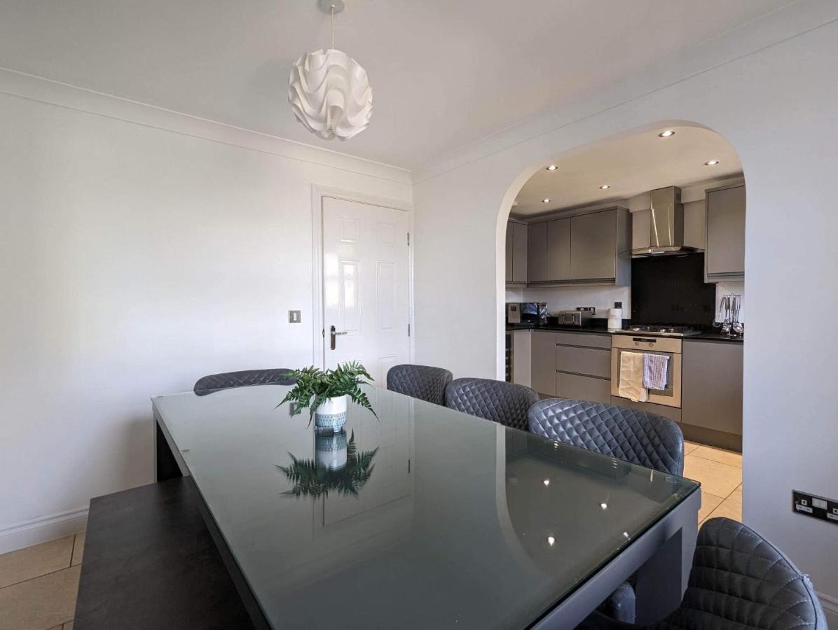 Kirkwood Drive Villa Durham Dış mekan fotoğraf
