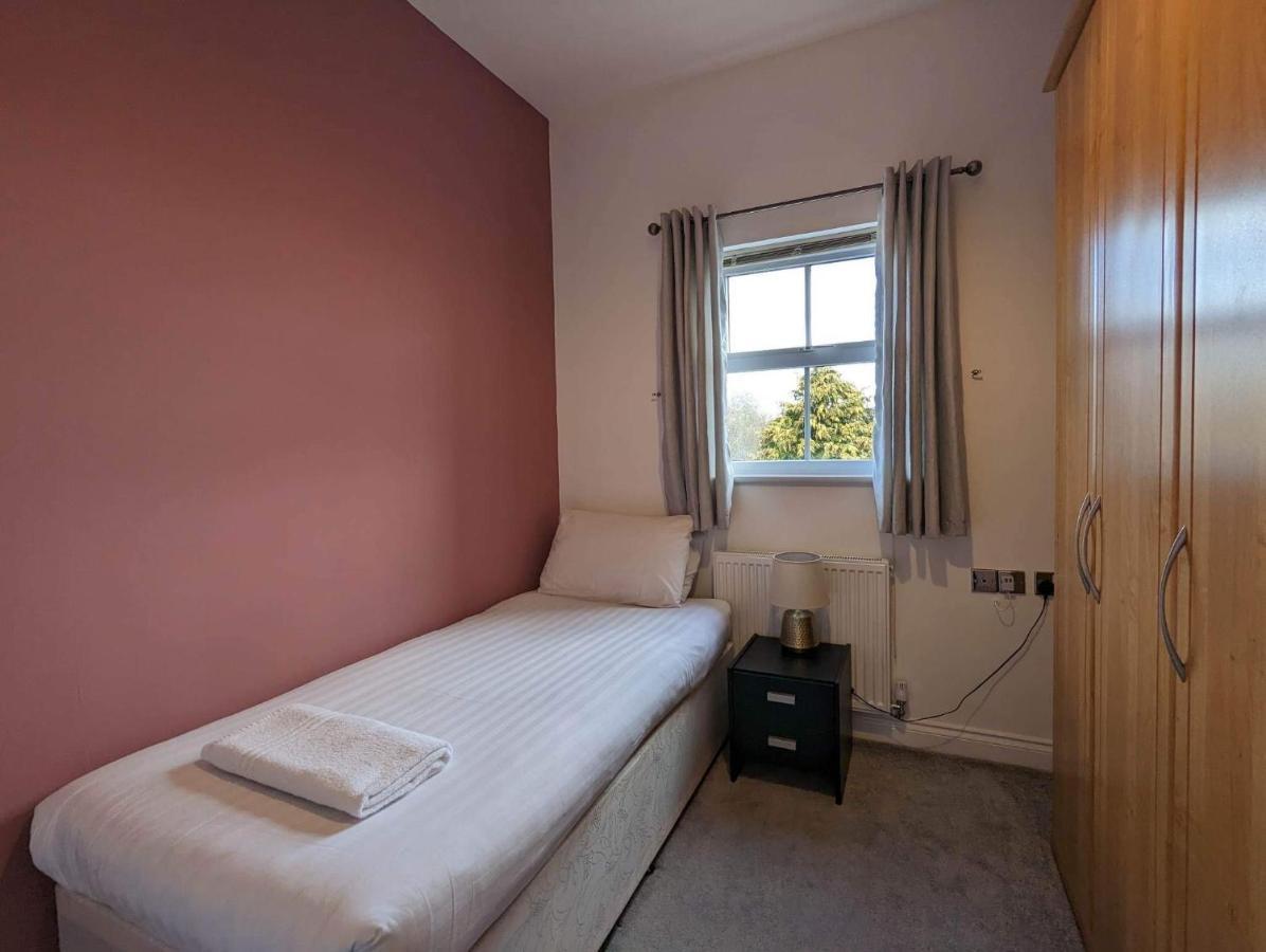 Kirkwood Drive Villa Durham Dış mekan fotoğraf