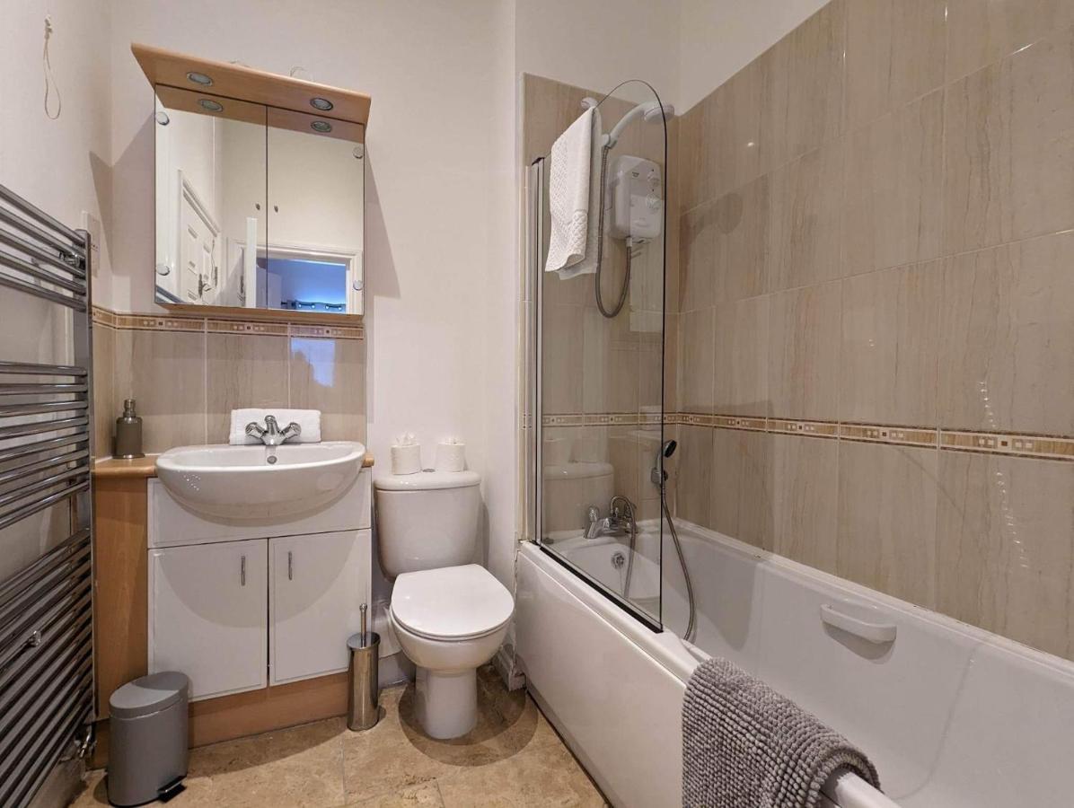 Kirkwood Drive Villa Durham Dış mekan fotoğraf