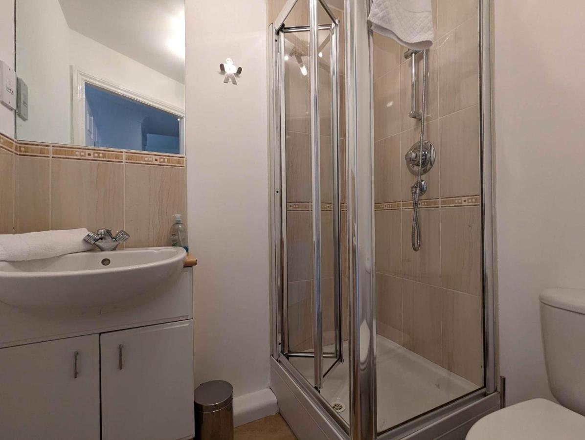 Kirkwood Drive Villa Durham Dış mekan fotoğraf