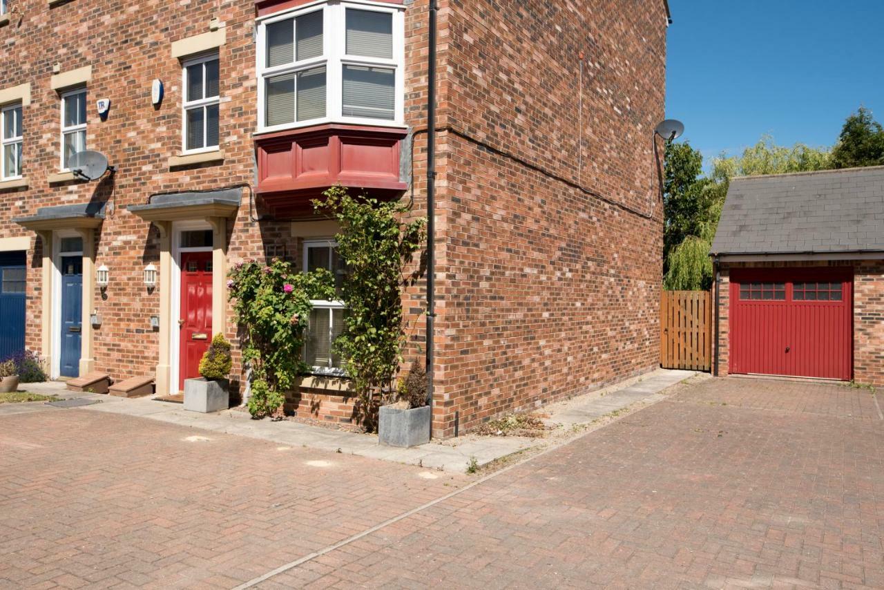 Kirkwood Drive Villa Durham Dış mekan fotoğraf